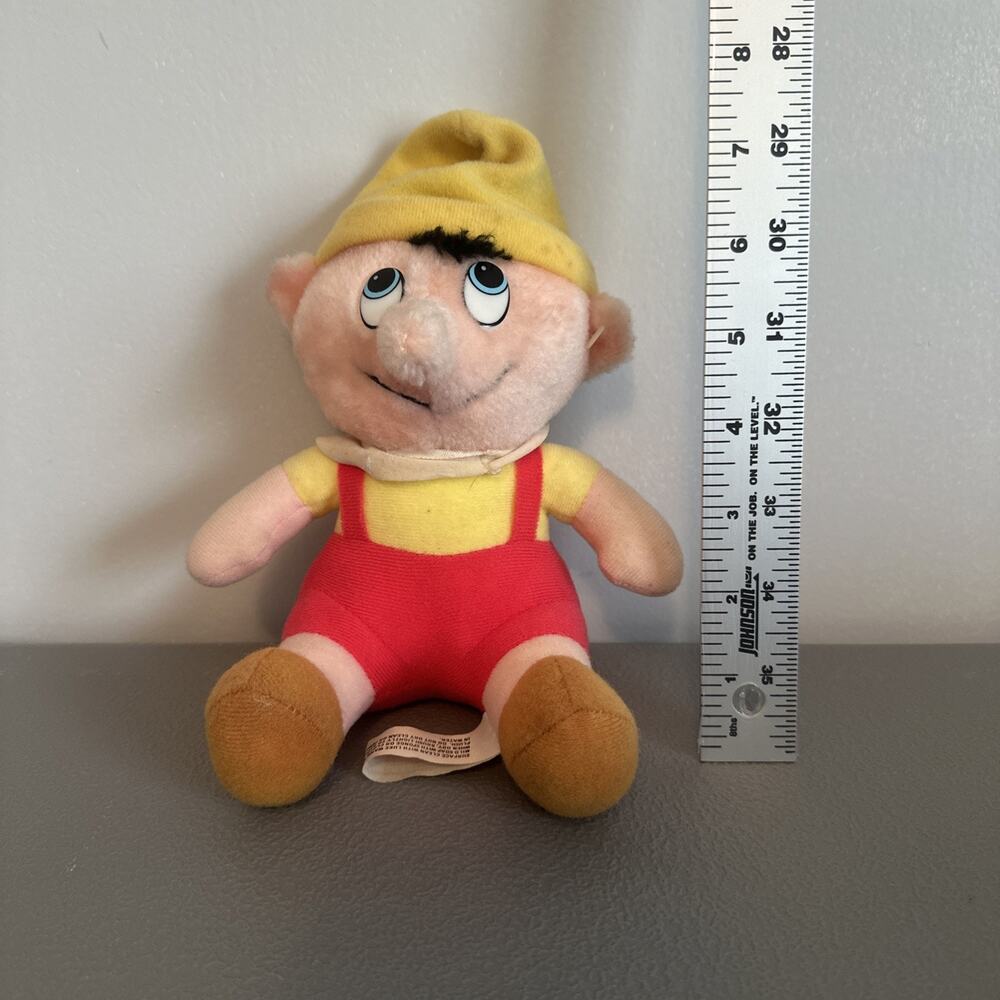 Vintage Walt Disney Pinocchio Plush Canasa Trading Corp 8 inch Toy 1985